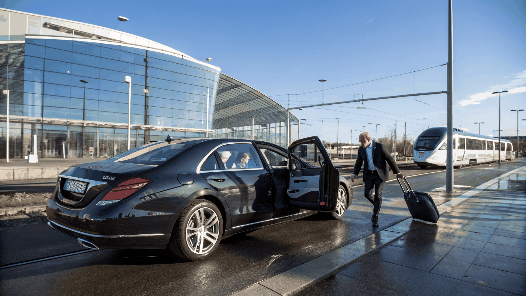 Transfert avec chauffeur Gare de Lausanne (CFF / TGV)